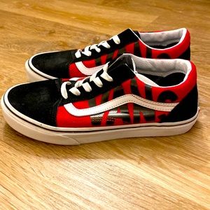 Vans classic old skool logo red/black canvas & suede